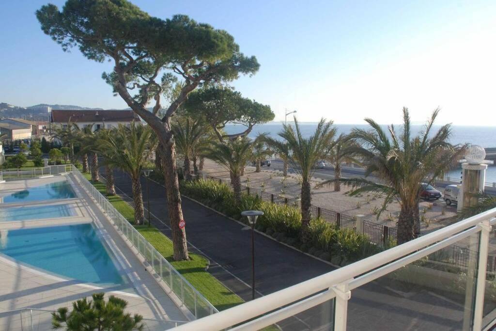 Apartamento Royal Palm Cannes Exterior foto